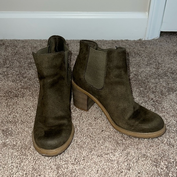 Merona Suede Booties [[Army Green]] - Picture 1 of 4